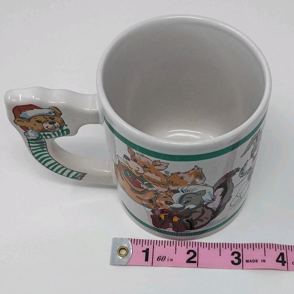 1989 The Love Mug Christmas Teddy Bear Handled Coffee Santa Penguins Skunk Fox - Picture 9 of 10